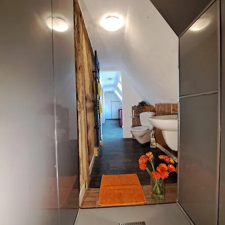 Zur Feldlerche * Passee